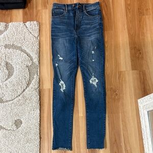 Abercrombie & Fitch Dark Blue Distressed The Super Skinny Ultra High Rise 27/4L